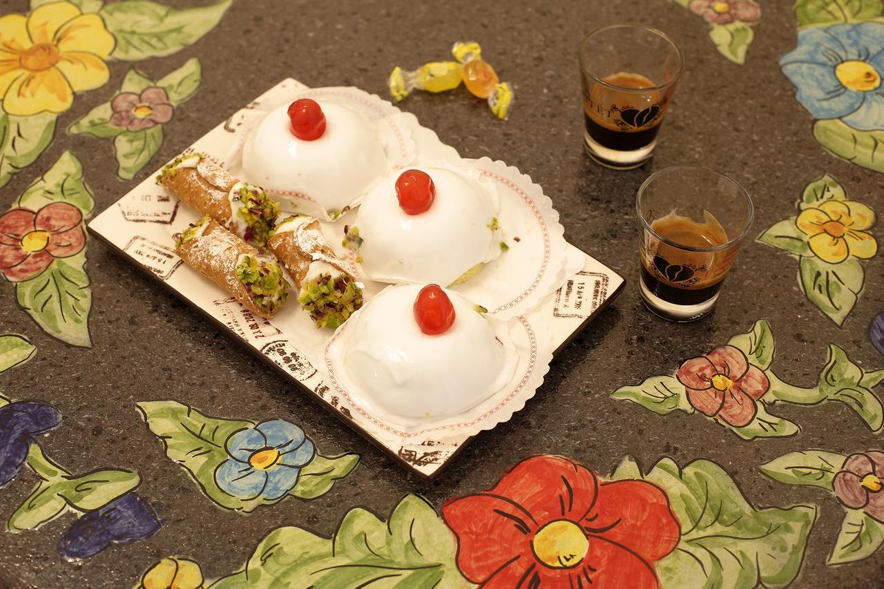 La Dimora Del Marchese Bed and Breakfast Κατάνια Εξωτερικό φωτογραφία