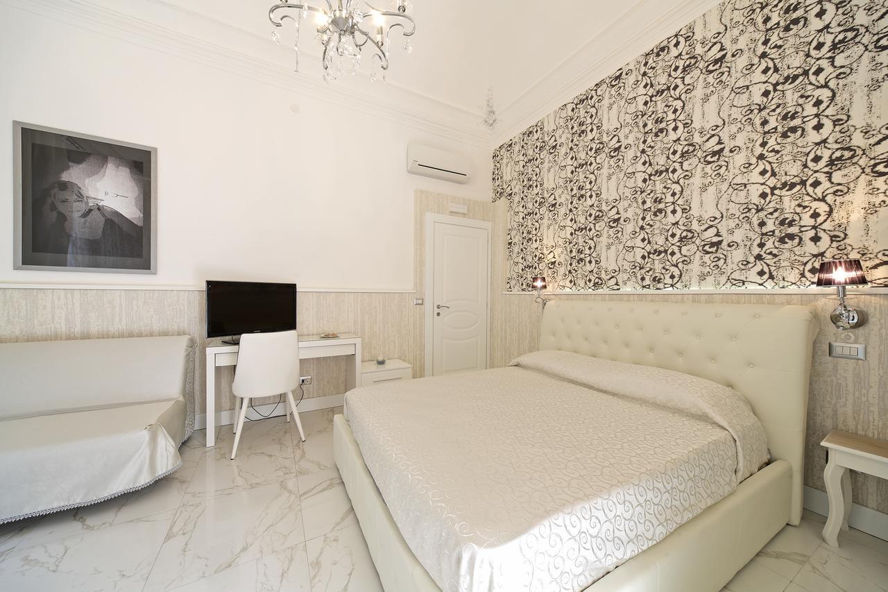 La Dimora Del Marchese Bed and Breakfast Κατάνια Εξωτερικό φωτογραφία